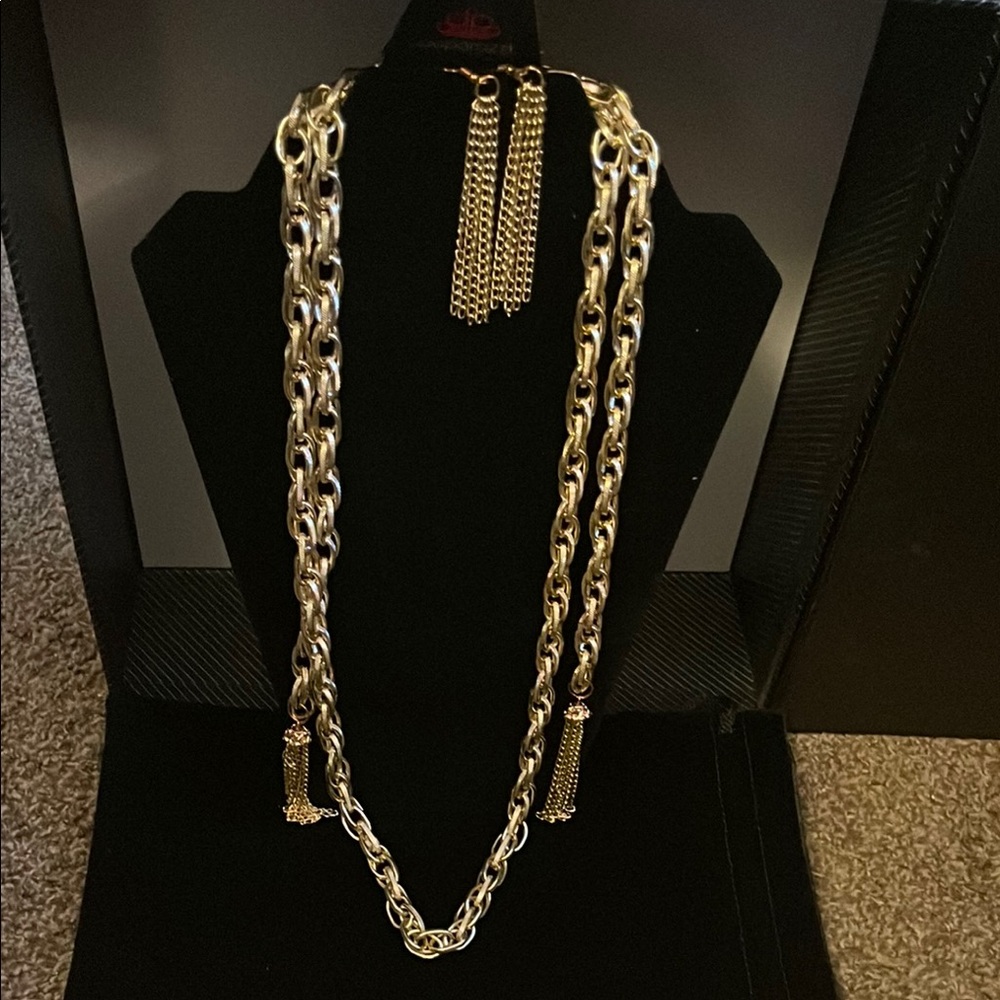 Gold Chain Necklace with Matching Earrings